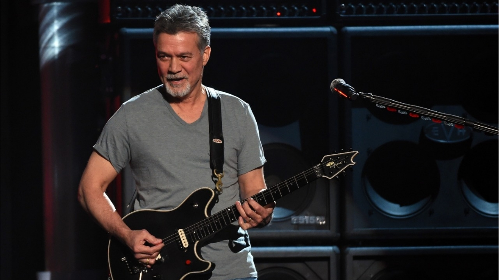 Morreu Eddie Van Halen vítima de cancro