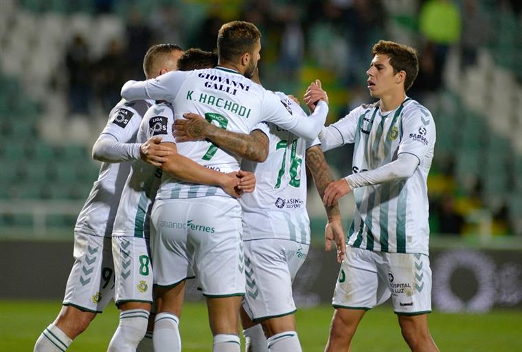 Vitória de Setúbal acusa Sporting de “obrigar” o clube a apresentar equipa “notoriamente inferiorizada”
