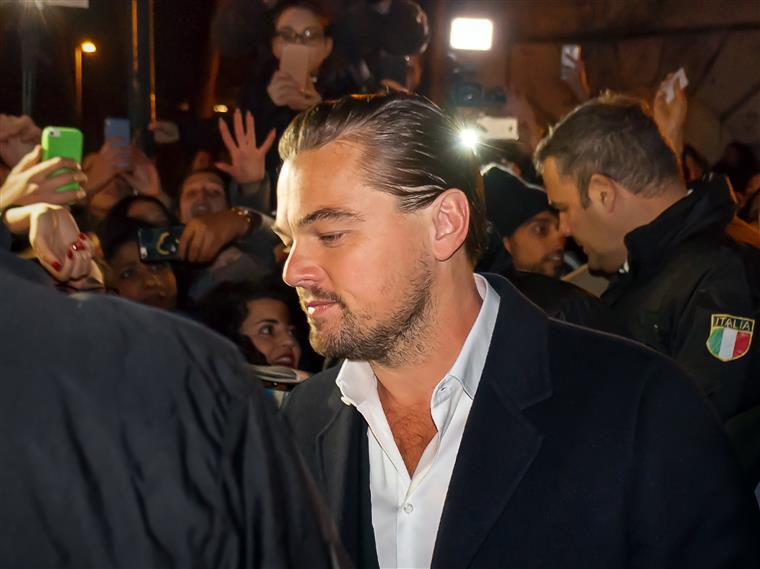 DiCaprio vai doar 2,7 milhões de euros para combater incêndios na Austrália
