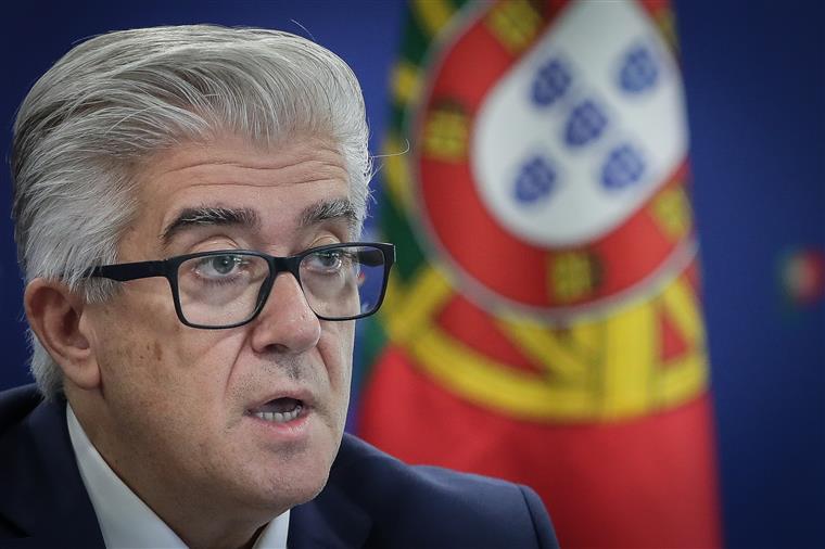 Governo prepara resposta ao pico da pandemia: “Essa é a garantia que posso dar aos portugueses”, diz Lacerda Sales