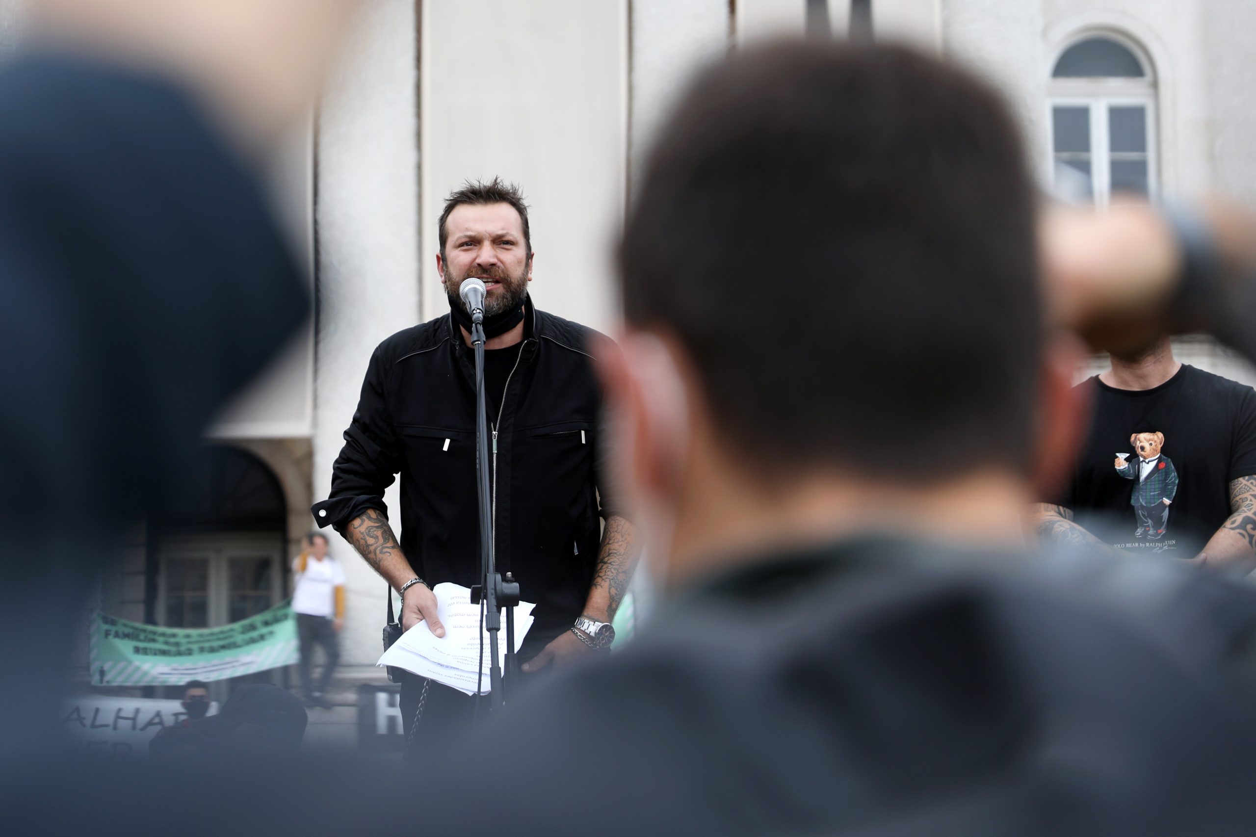 Ljubomir Stanisic deixa agradecimento especial à polícia após protesto no Rossio