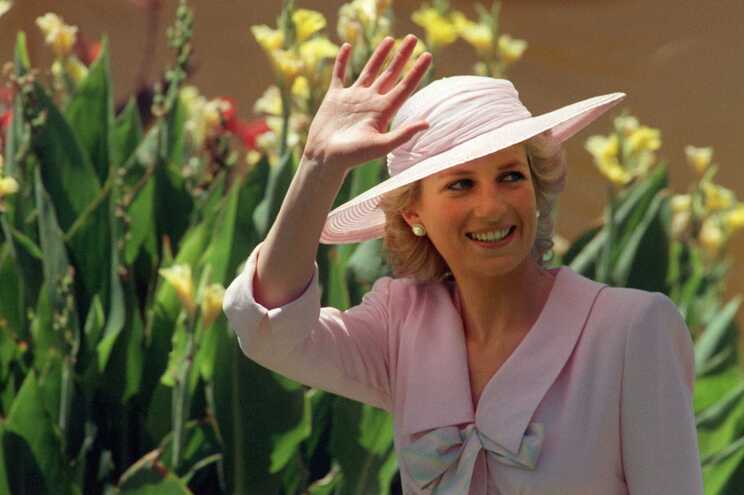 Irmão da princesa Diana fala sobre The Crown: “Muitas conjeturas e muitas invenções”