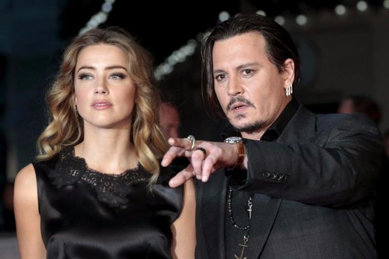 Johnny Depp perde batalha judicial de violência doméstica contra a ex-mulher
