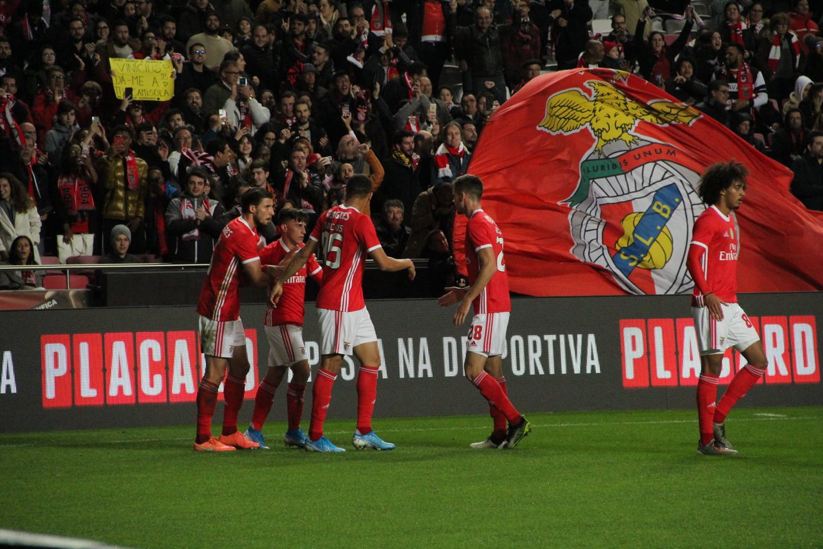 Benfica vence Rio Ave e está nas meias-finais da Taça de Portugal