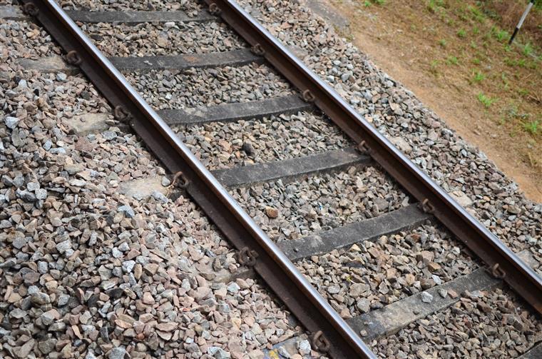 Atropelamento ferroviário em Coimbra faz um morto