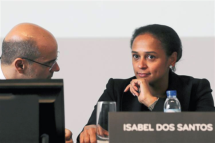 Braço direito de Isabel dos Santos sai da administração da Efacec