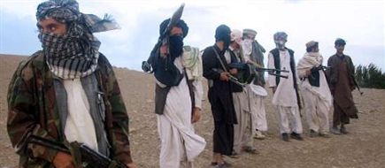 Talibãs afirmam que avião que caiu no Afeganistão era das forças americanas