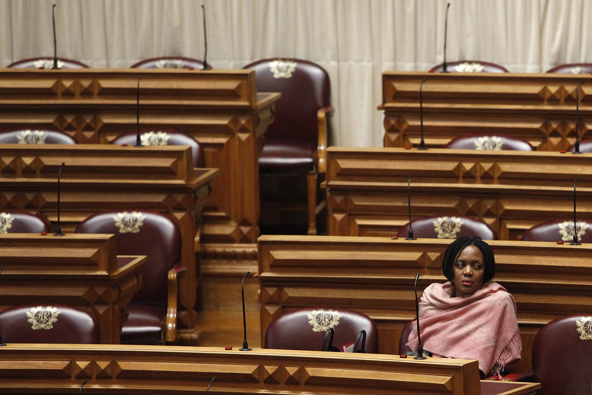 Joacine exonera assessora jurídica do Livre no Parlamento