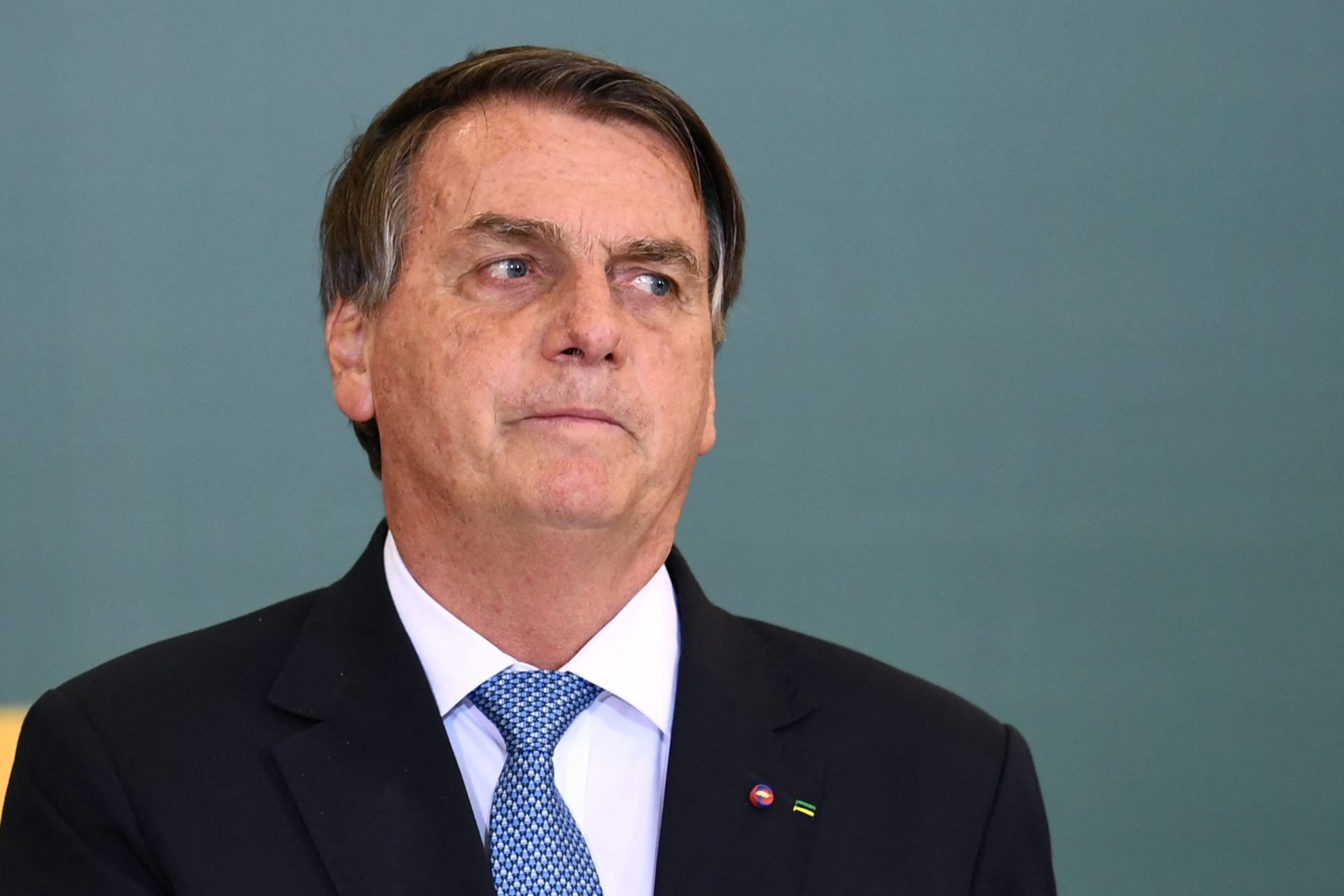 Comissão de inquérito acusa Bolsonaro de nove crimes relacionados com a gestão da pandemia de covid-19