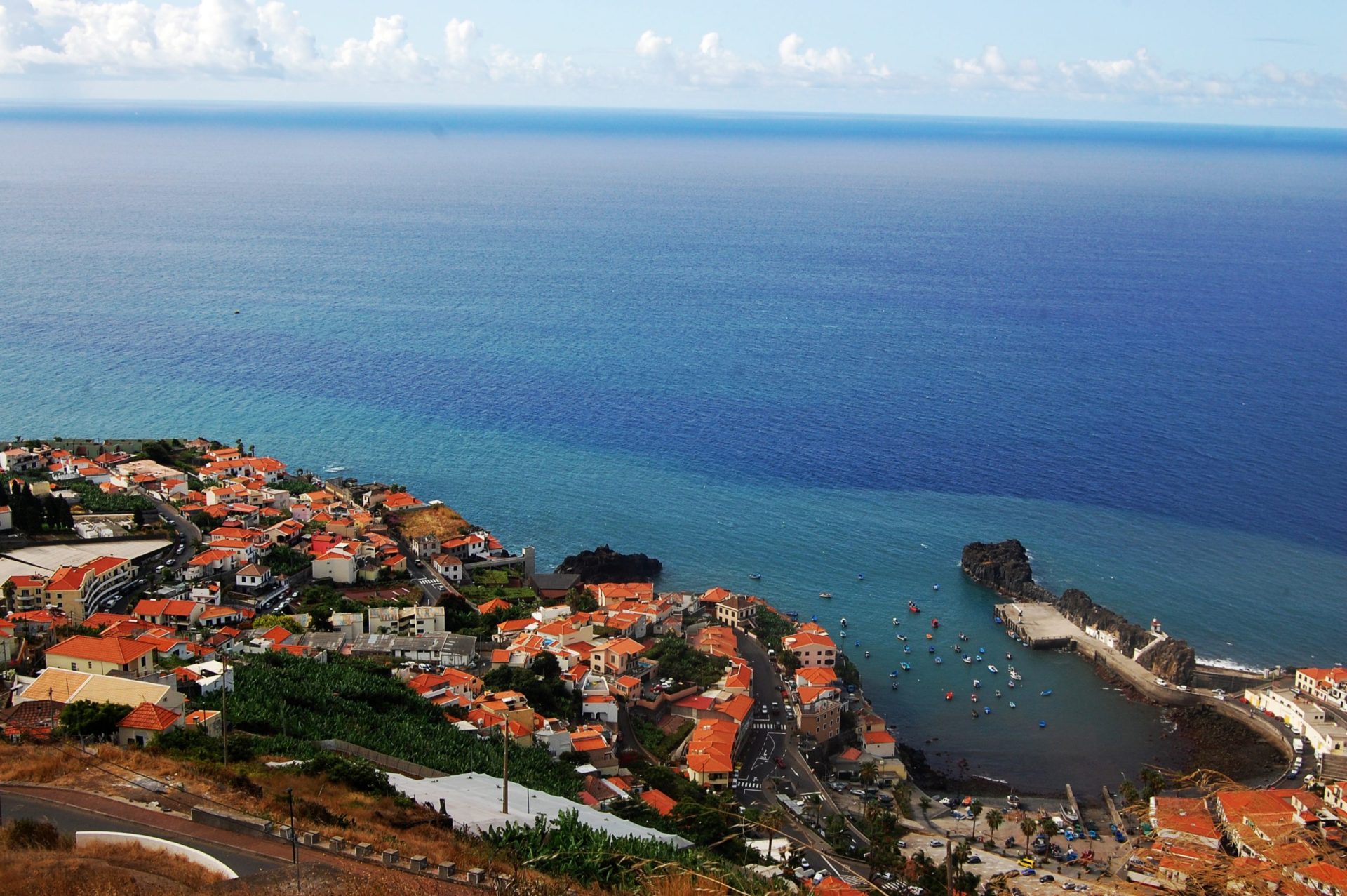 Dois homens resgatados do mar na Madeira