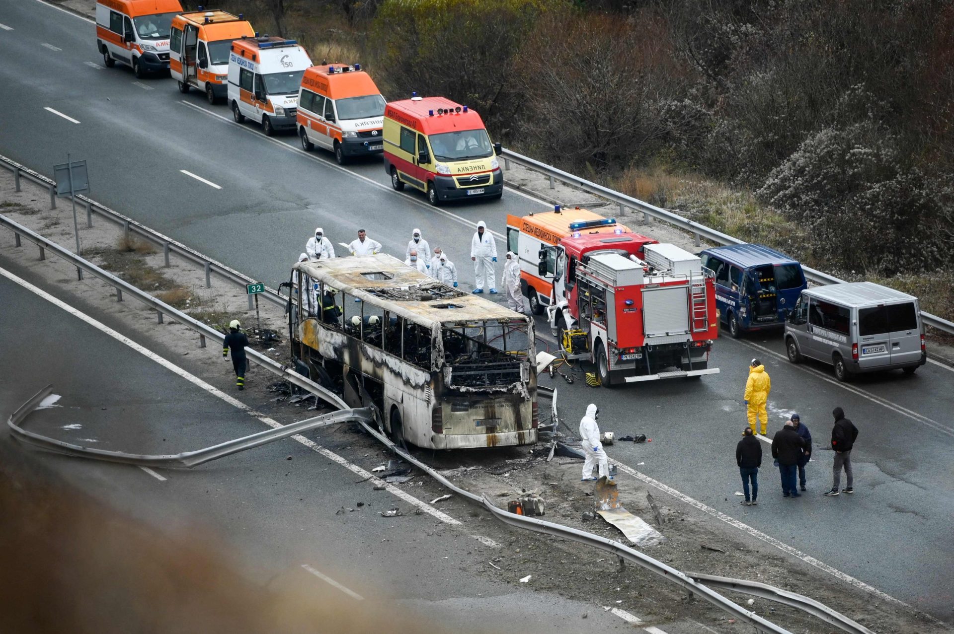 Pelo menos 45 pessoas morreram num acidente de autocarro na Bulgária