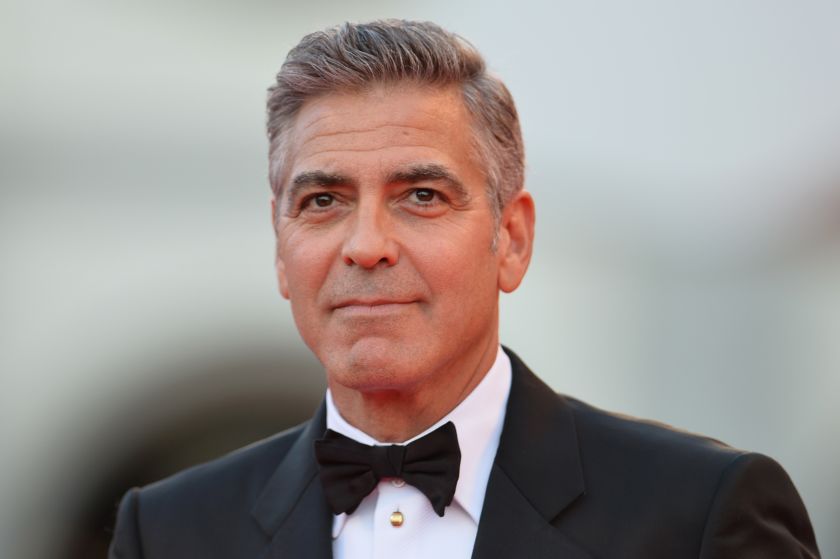 “Estava à espera que o meu interruptor desligasse”. George Clooney recorda grave acidente de moto