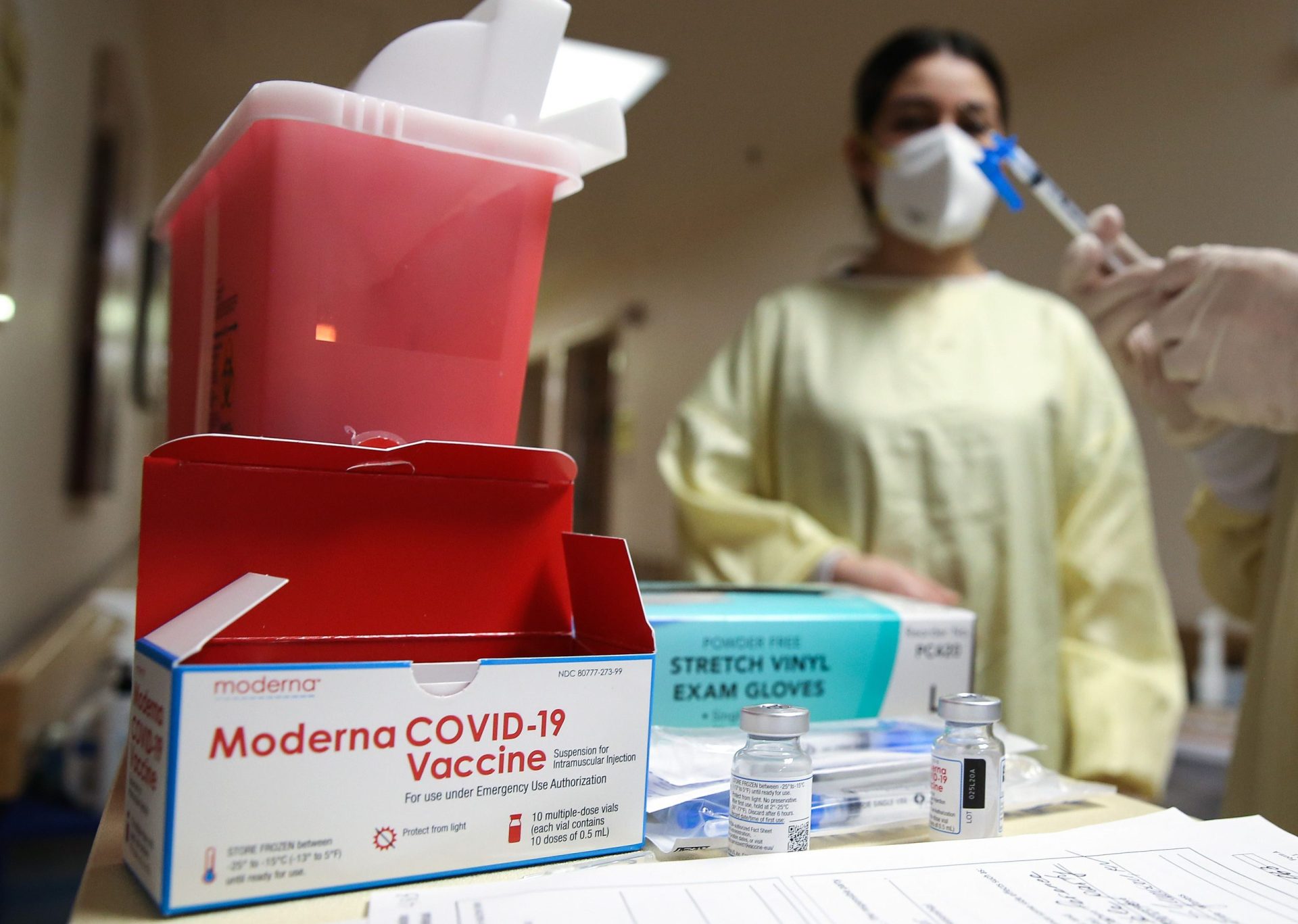 Portugal já recebeu as 8.400 doses da vacina Moderna
