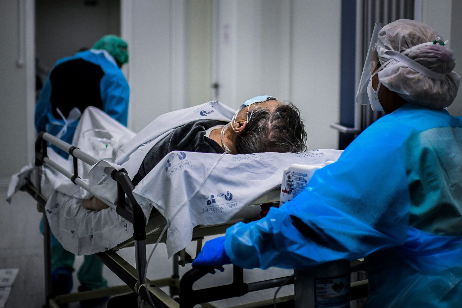 Seis médicos do hospital de Ponta Delgada infetados com covid-19