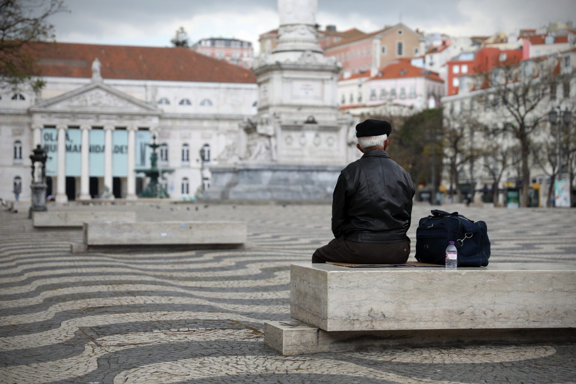 Portugal ultrapassa a barreira dos 1.200.000 casos de covid-19 desde o início da pandemia