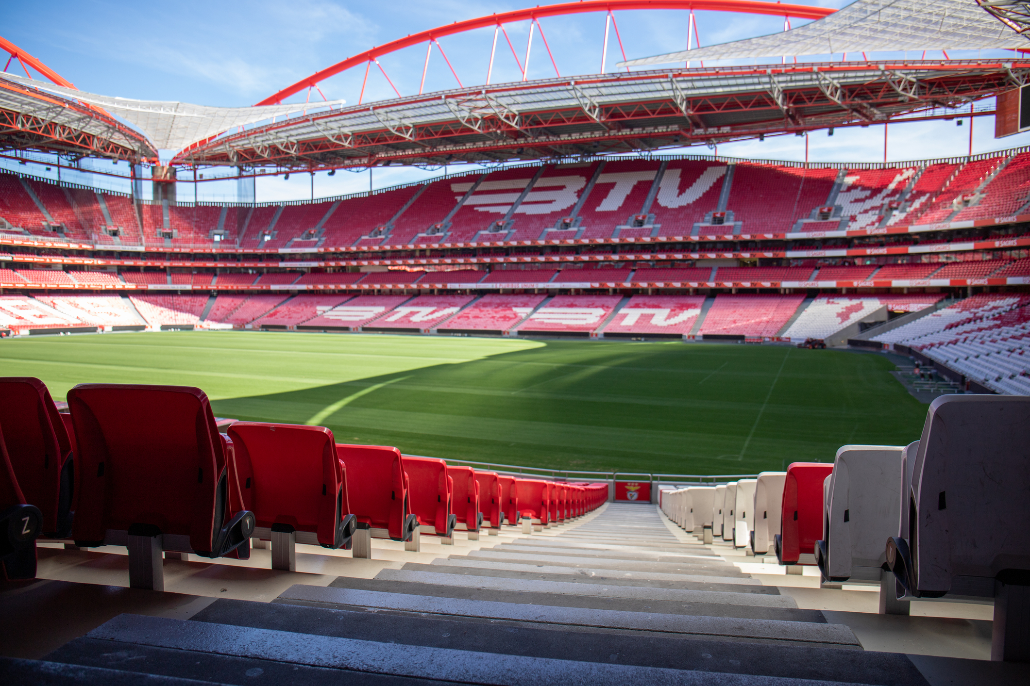 Benfica-Juventus sem tecnologia de linha de golo devido a obras no Estádio da Luz