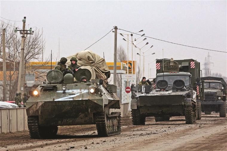 Rússia anuncia fim da mobilização militar parcial