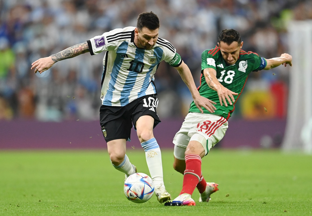 Argentina vence México por 2-0