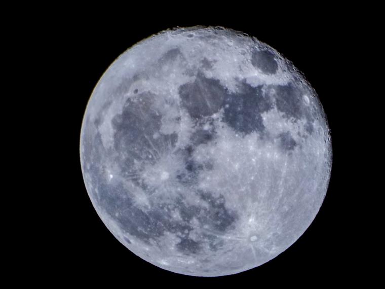 Primeira missão privada à superfície da Lua será lançada pelo Japão na quarta-feira