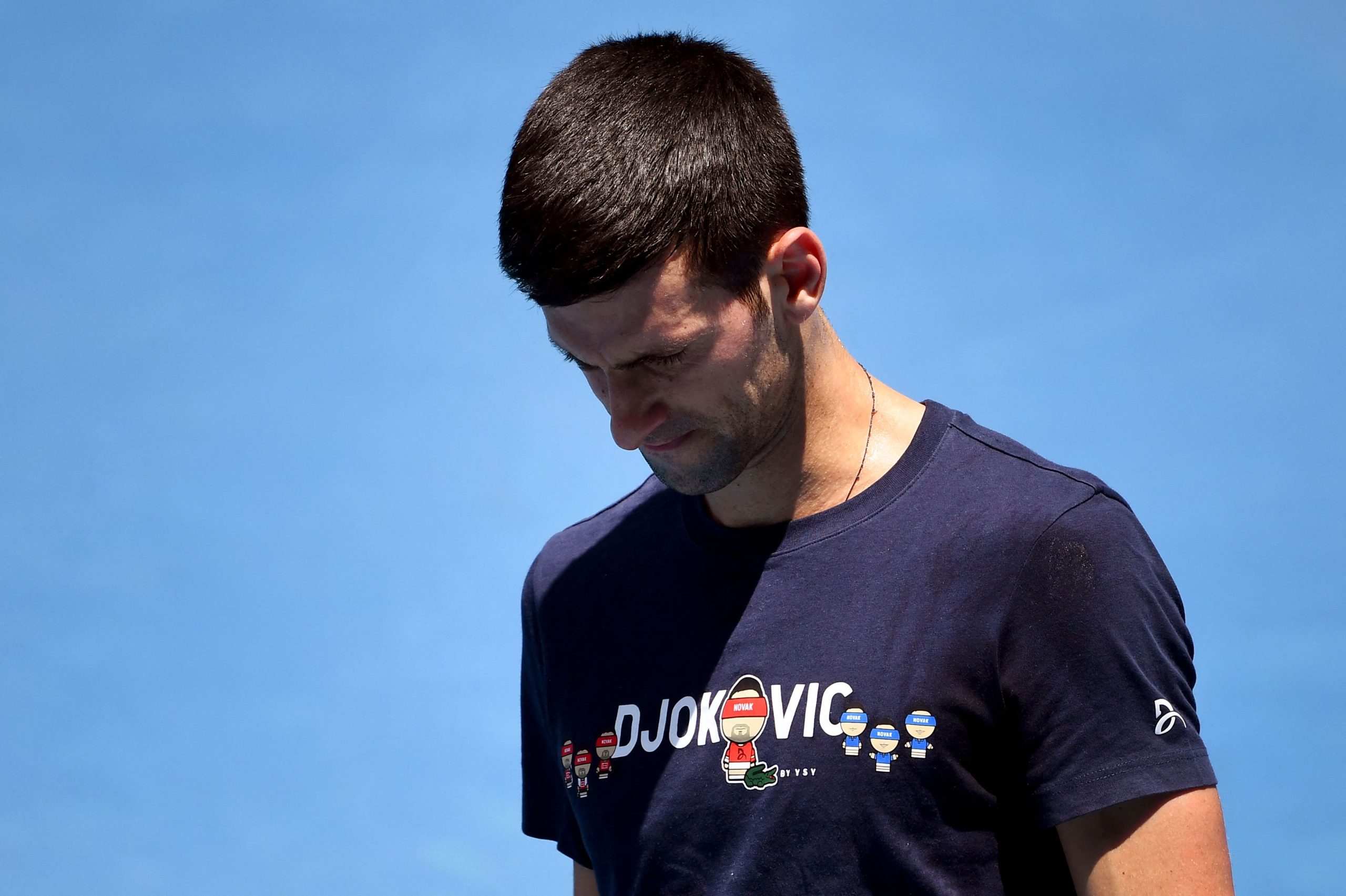 Presença de Djokovic no Roland Garros só com vacina, alertam franceses
