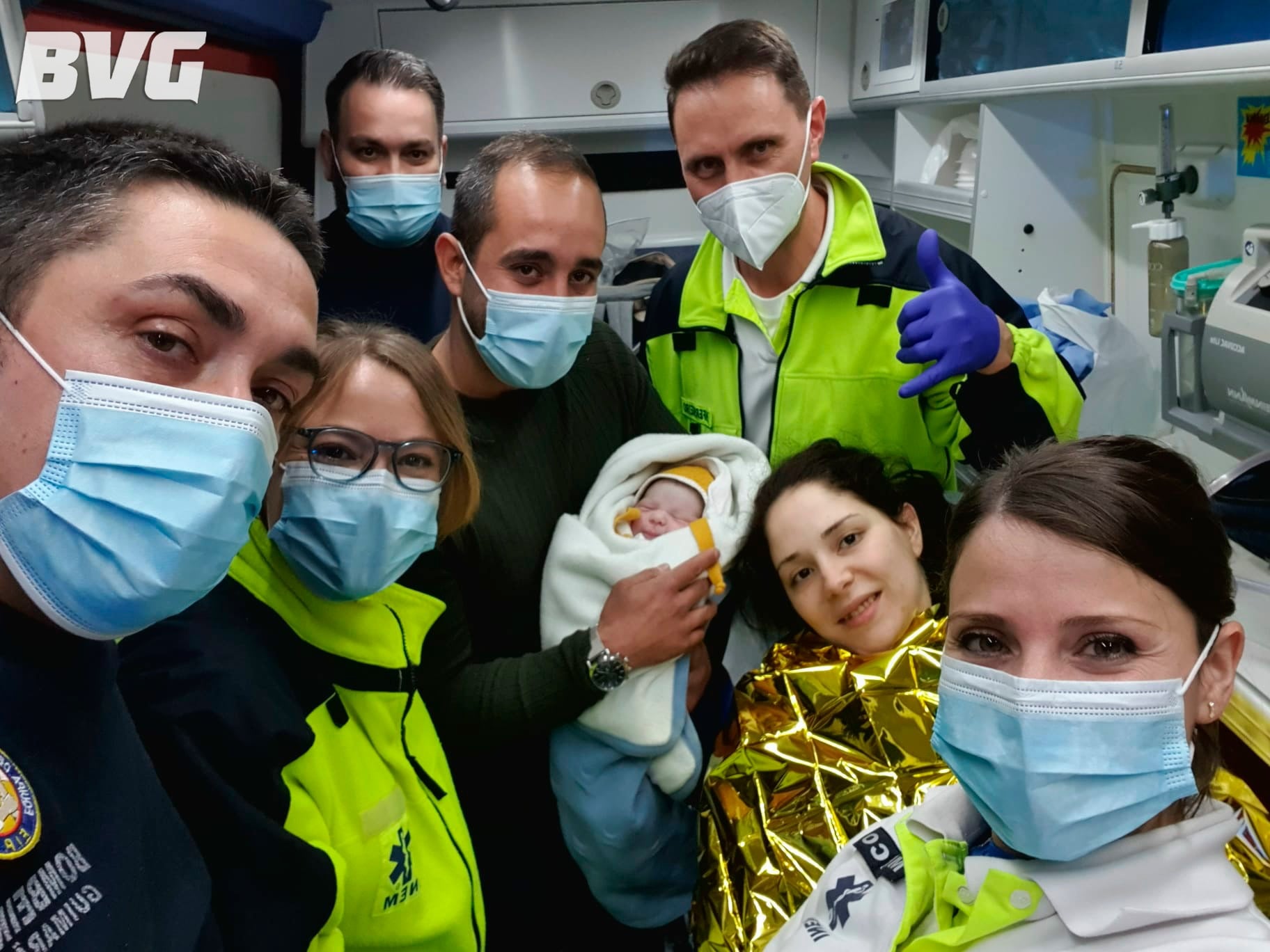 Bebé nasce dentro de ambulância em Guimarães