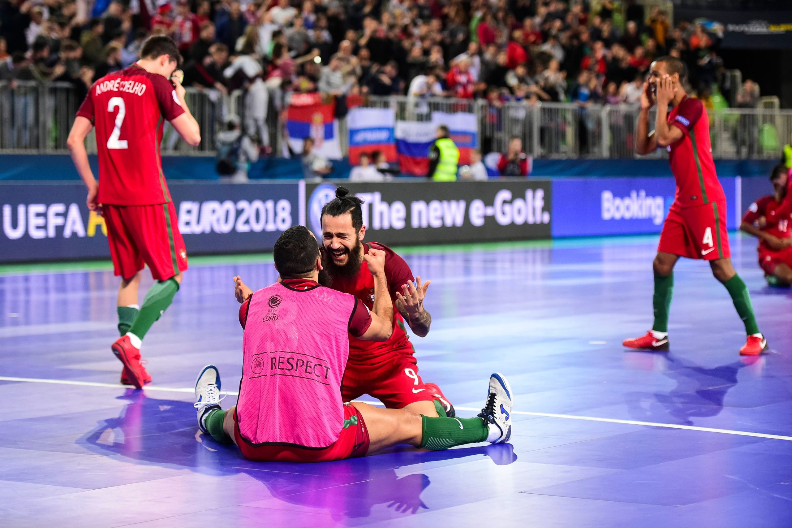 Portugal arranca Europeu de futsal com uma vitória sobre os Países Baixos por 4-2