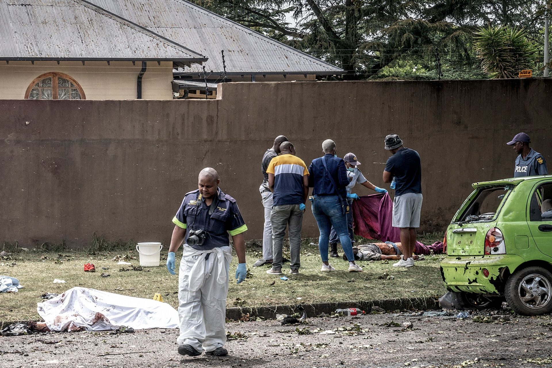 África do Sul: Explosão de camião-cisterna perto de hospital faz 15 mortos