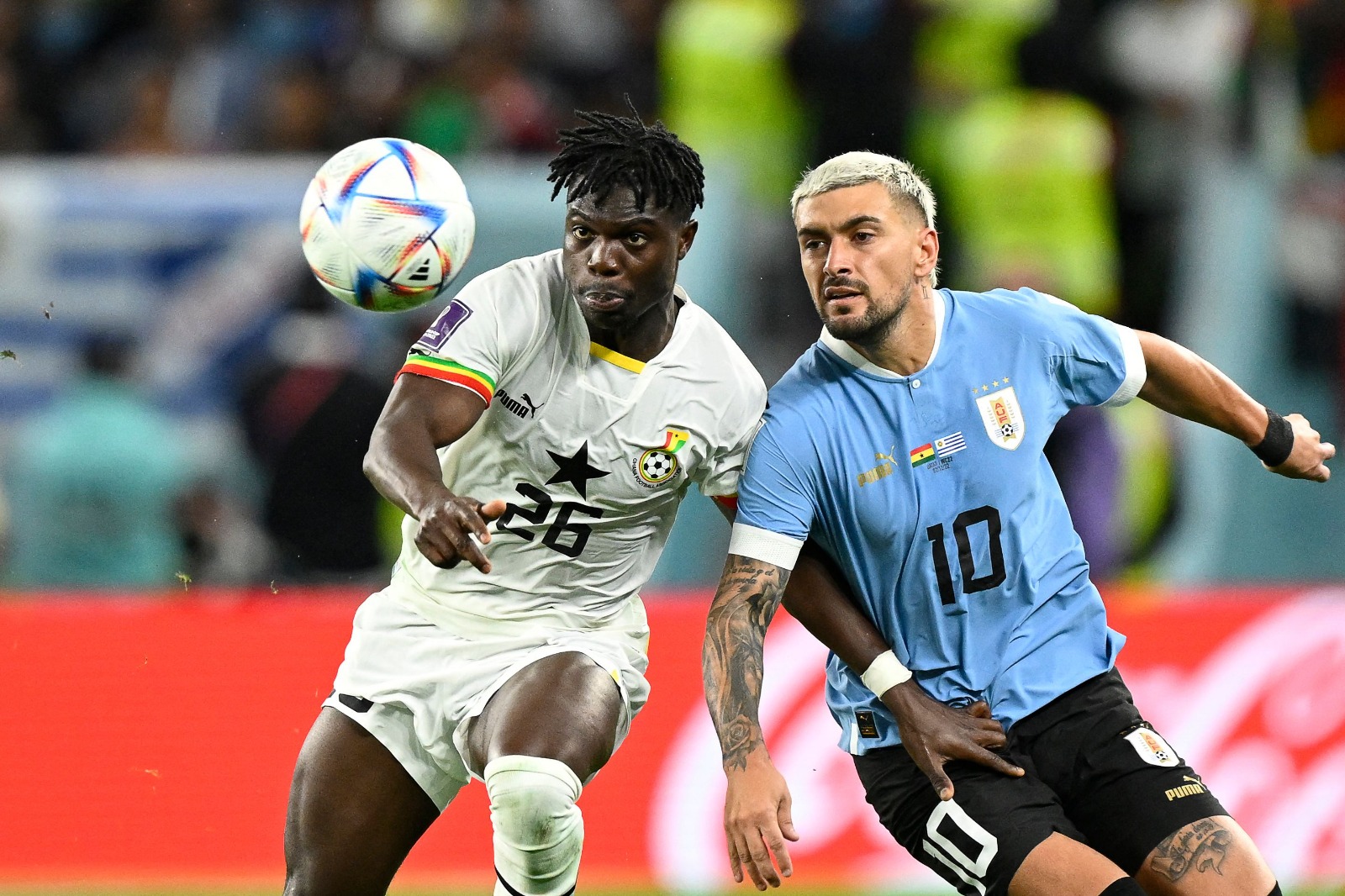 O Uruguai venceu o Gana mas as duas seleções estão eliminadas do Mundial