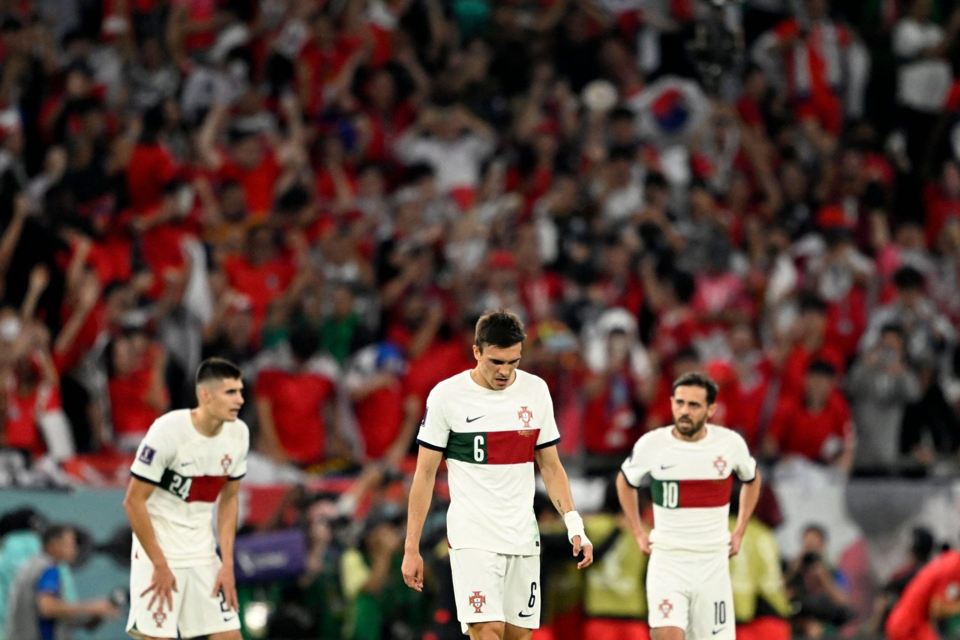 Coreia vence Portugal e passa aos oitavos em segundo do grupo