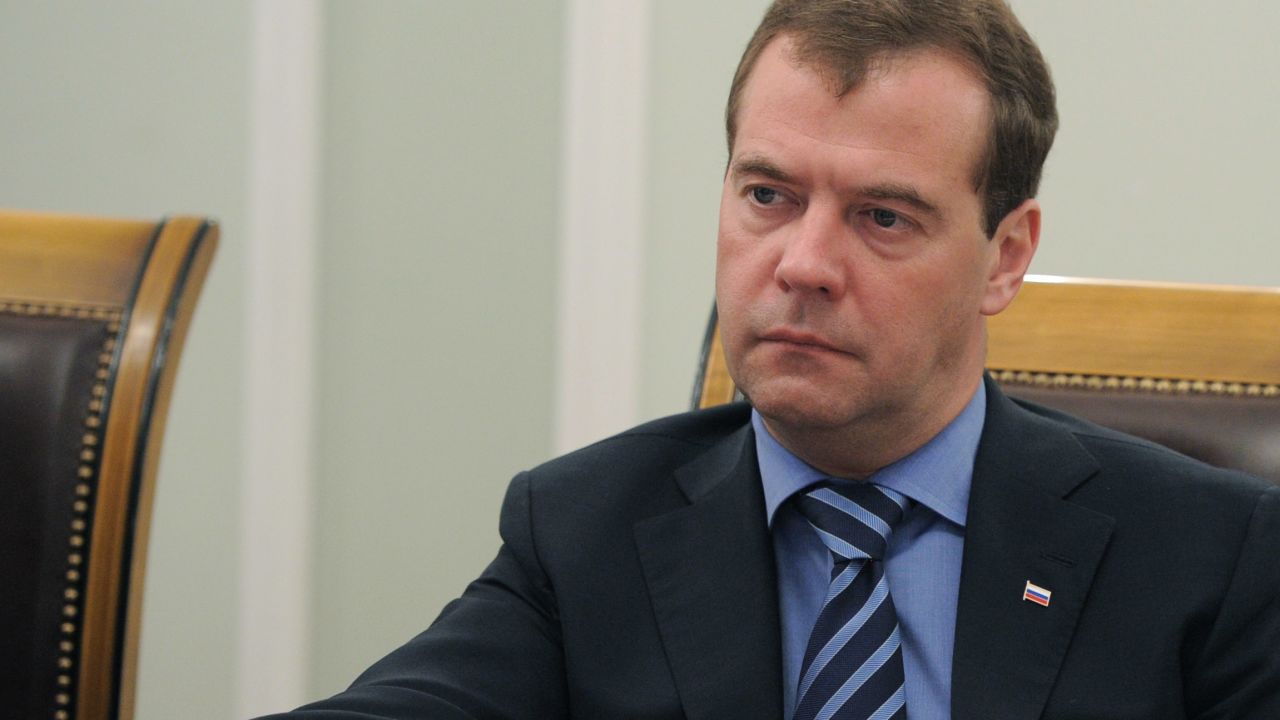 Medvedev ameaça Ocidente e diz que derrota da Rússia “pode provocar uma guerra nuclear”