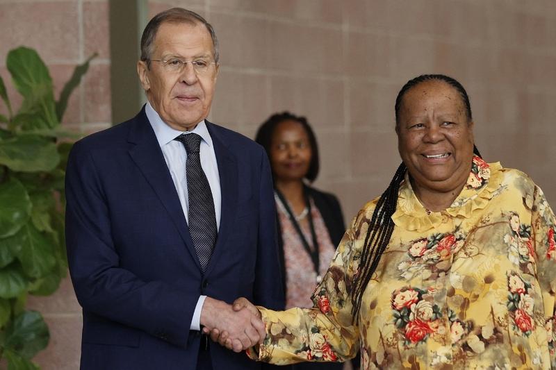 África do Sul declara-se “amiga” da Rússia em encontro com representantes dos dois países