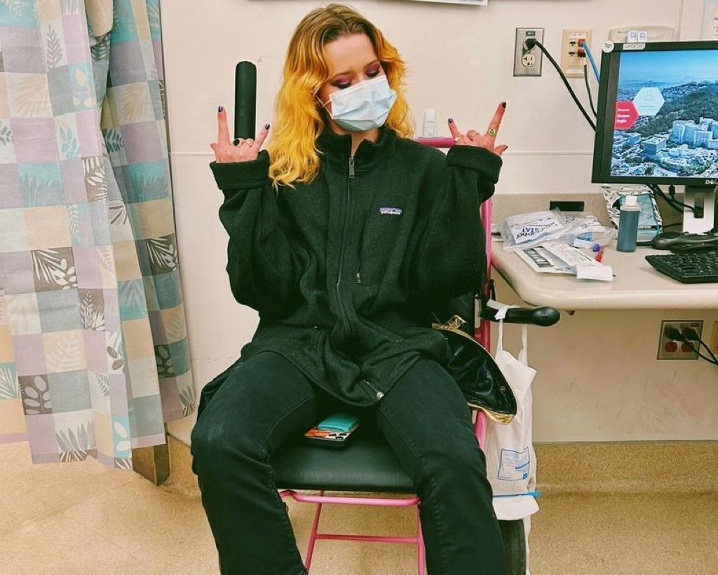 Filha de Reese Witherspoon passa Ano Novo no hospital