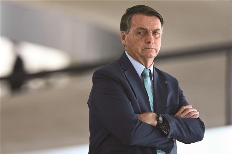 Bolsonaro demarca-se das manifestações em Brasília