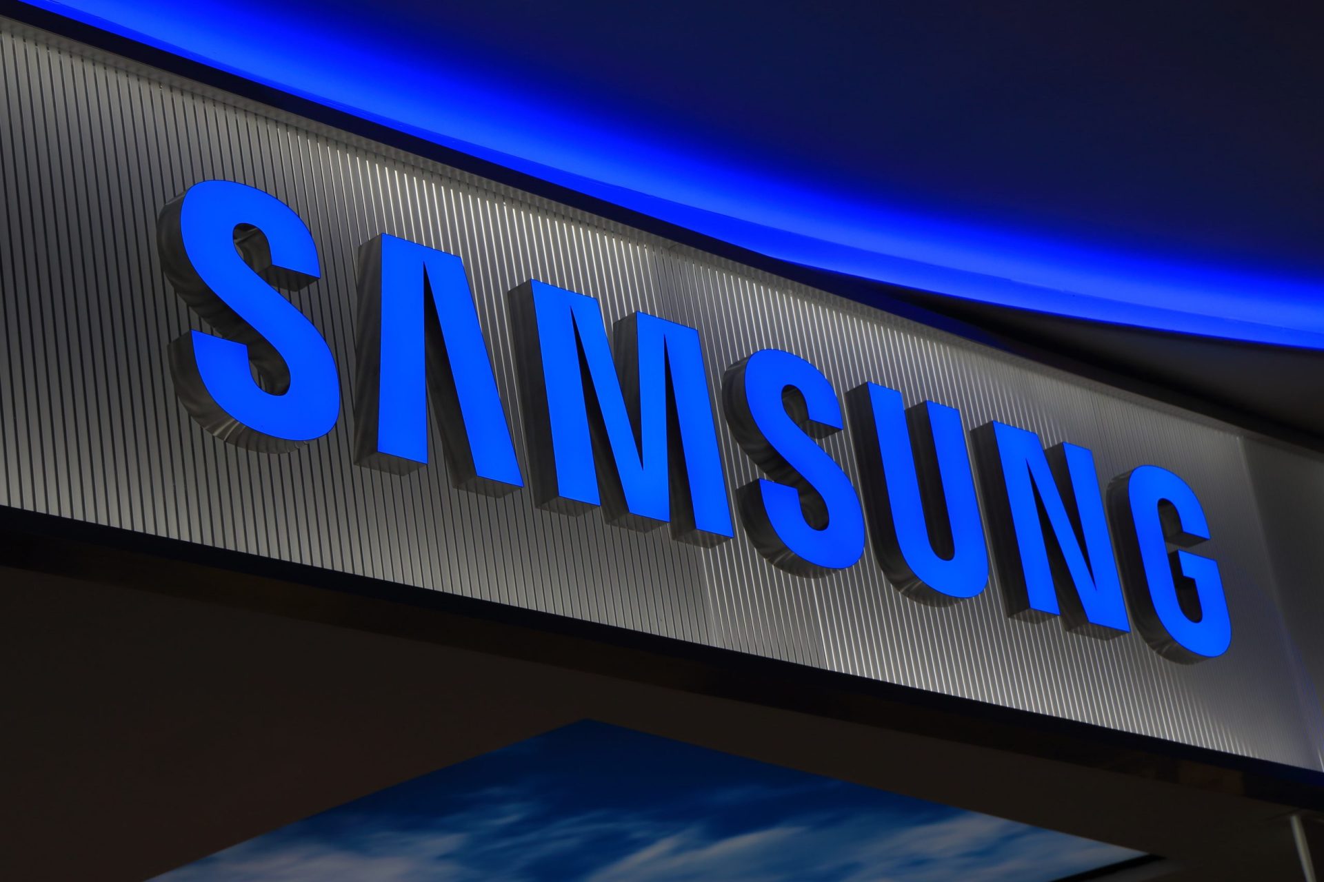 Samsung vai doar quase 3 milhões de euros para ajudar Turquia
