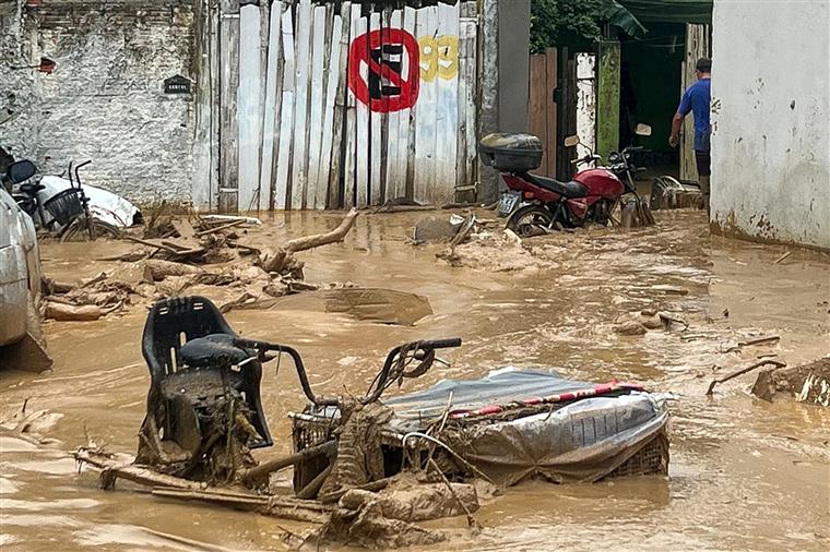 Chuvas fortes no Brasil causam pelo menos 48 mortos e 57 desaparecidos