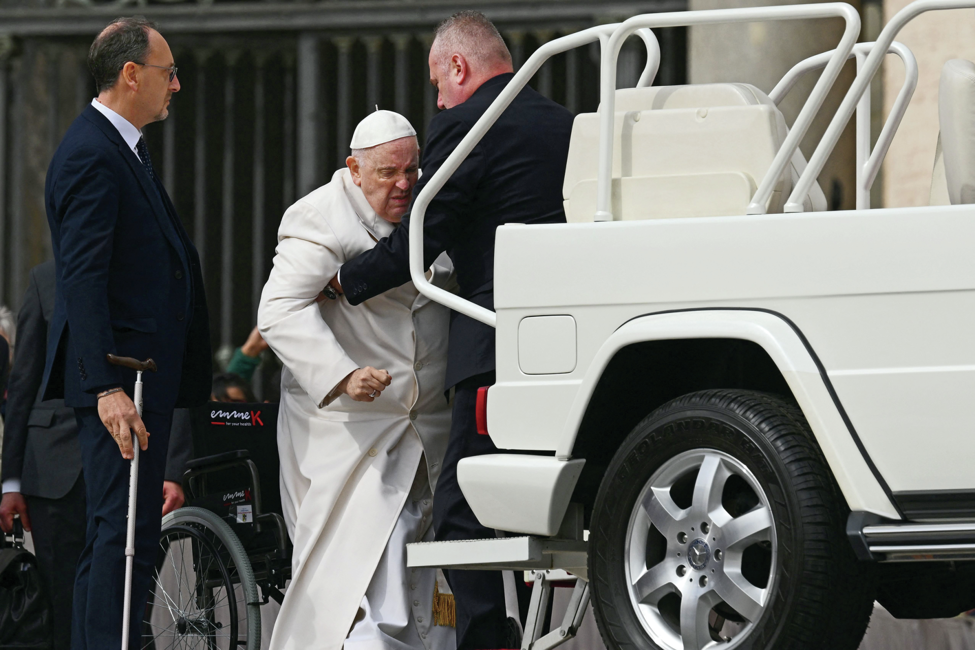 Papa Francisco está de volta ao trabalho