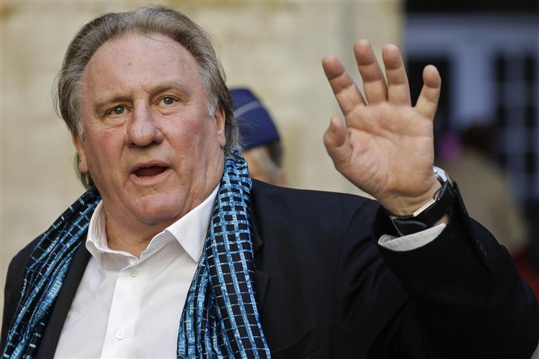 Gérard Depardieu acusado por 13 mulheres de abuso sexual