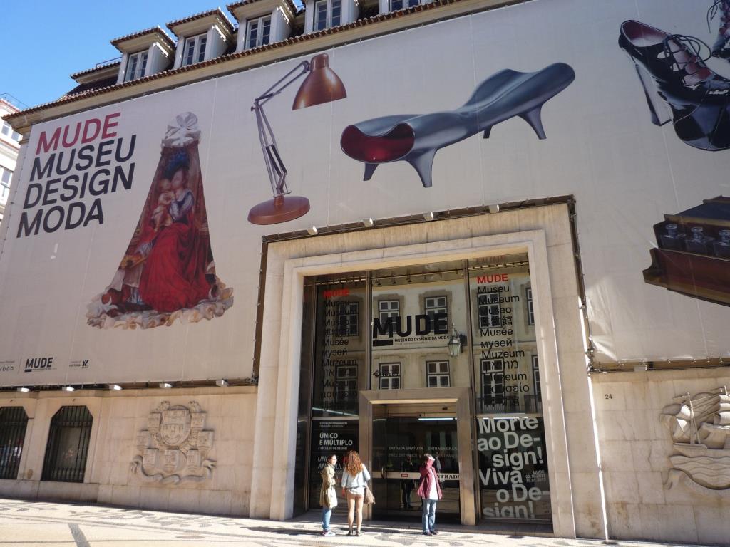 Lisboa. Museu da Moda inaugura exposição dedicada a Christian Lacroix