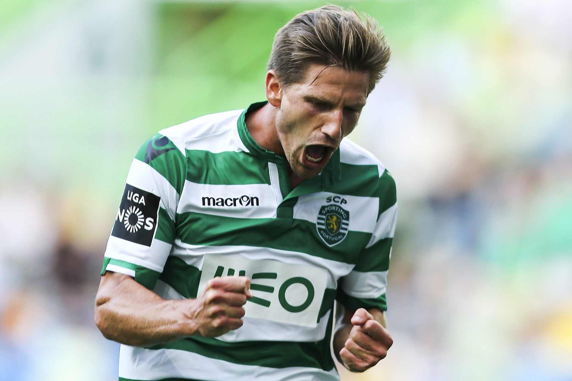 Sporting despede-se de Alvalade com goleada