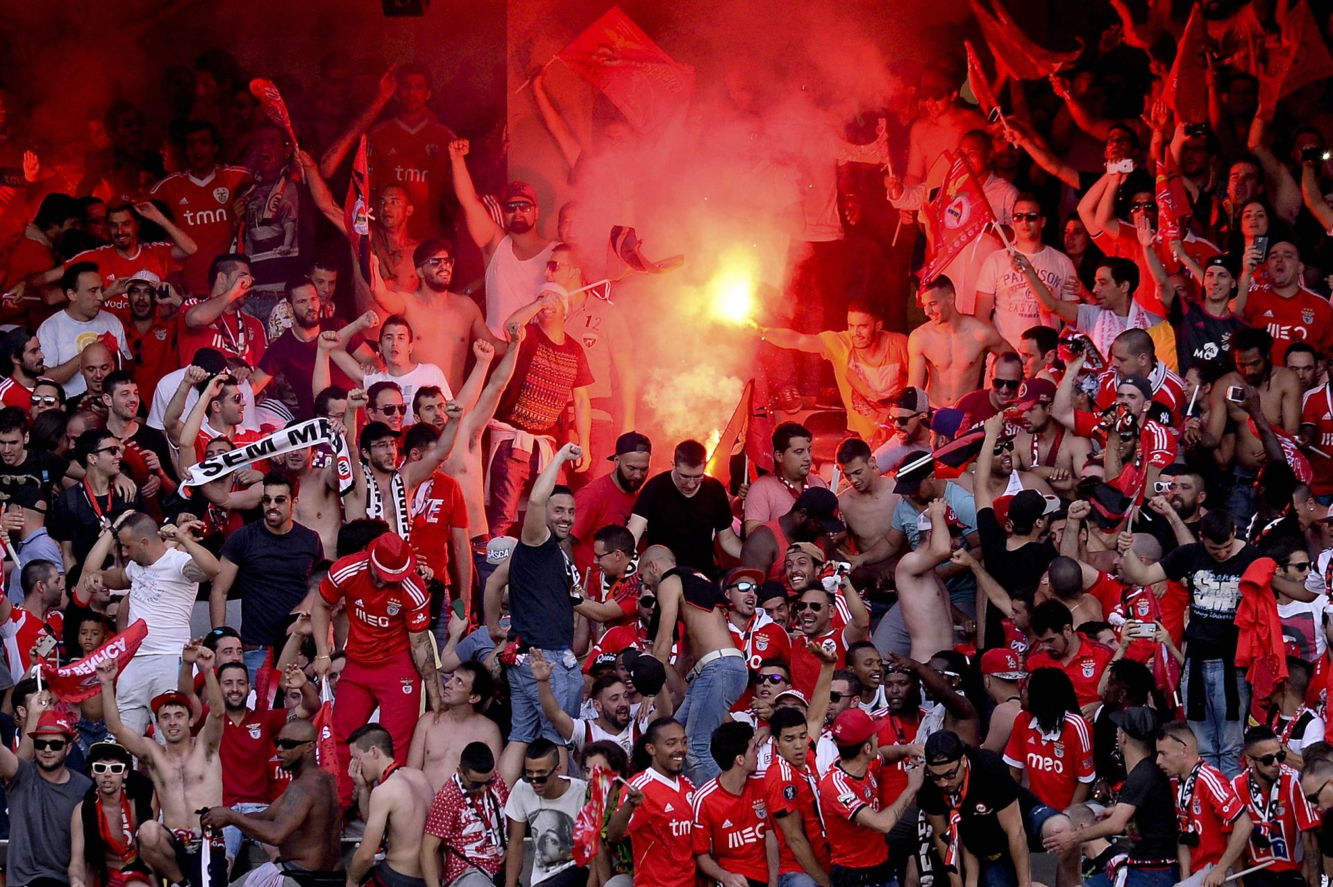 Vitória: Adeptos do Benfica causaram prejuízos superiores a 100 mil euros
