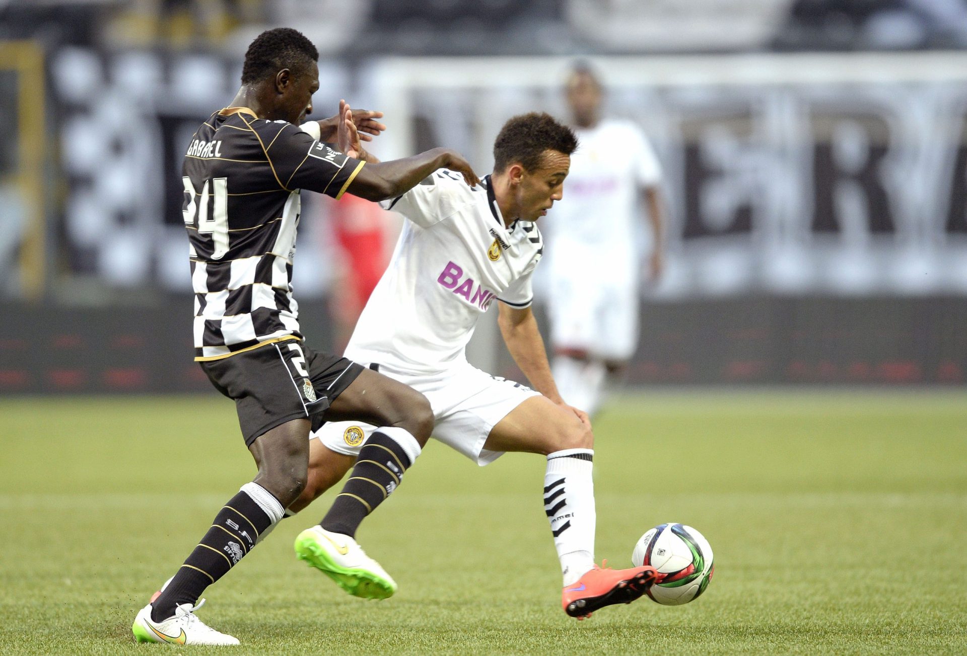 Nacional vence Boavista e mantém-se na luta pela Liga Europa