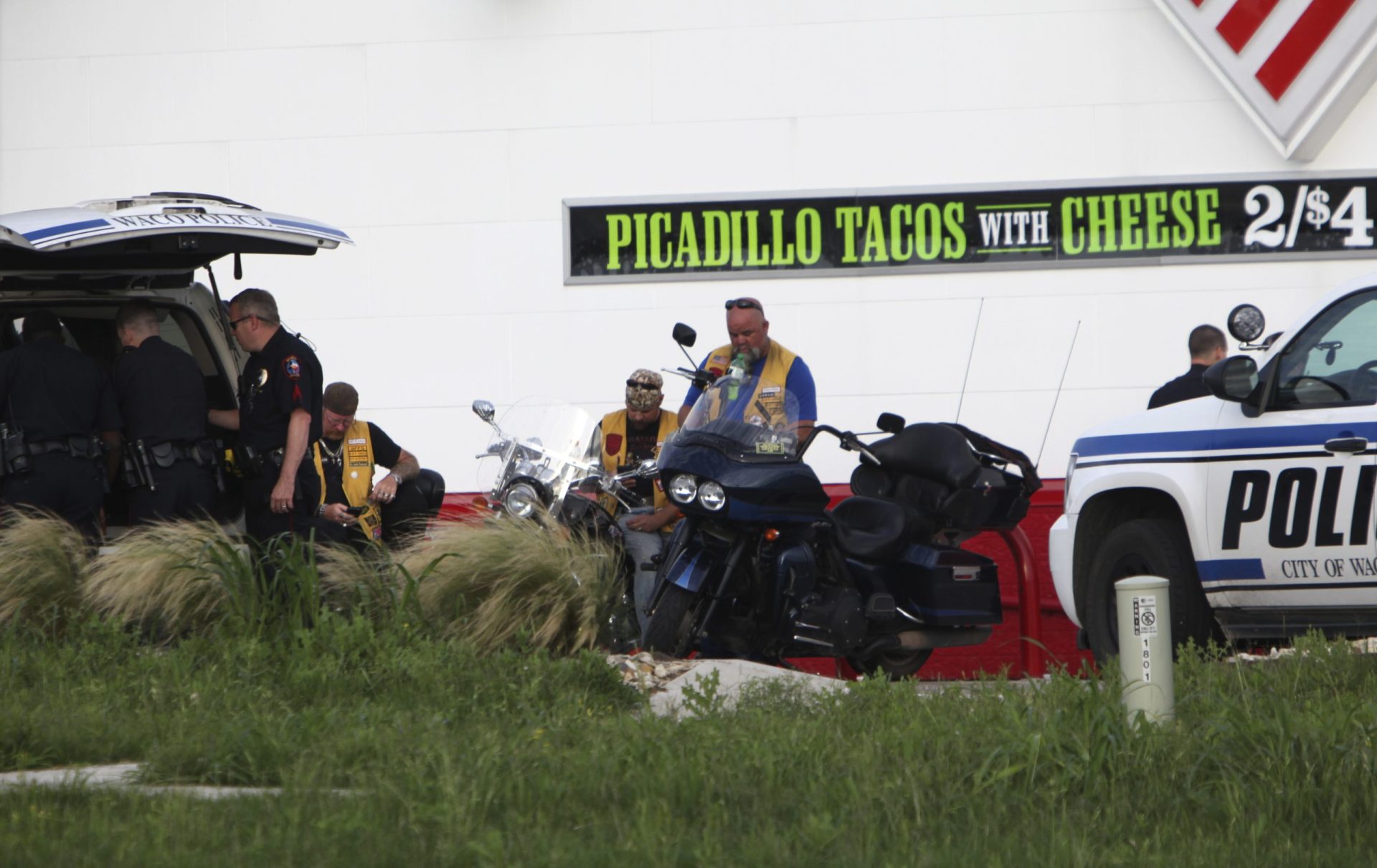 Waco: Tiroteio entre motards terá começado por causa de atropelamento