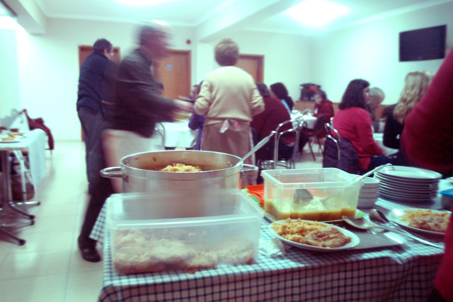 Um terço dos utentes de instituições passou fome pelo menos um dia por semana