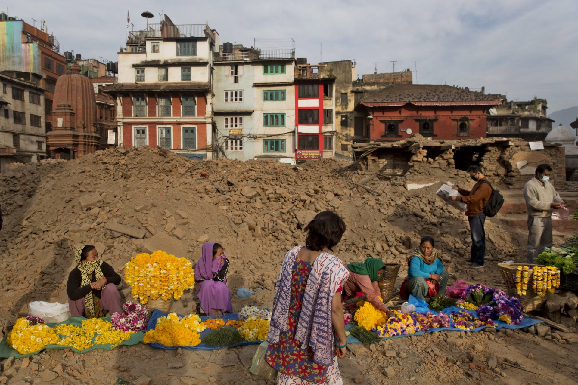Nepal: Número de vítimas ultrapassou as 7.500