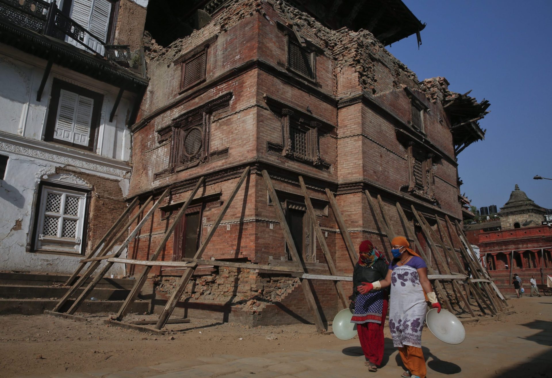 Nepal precisa de mais de 6 milhões de dólares para a reconstrução