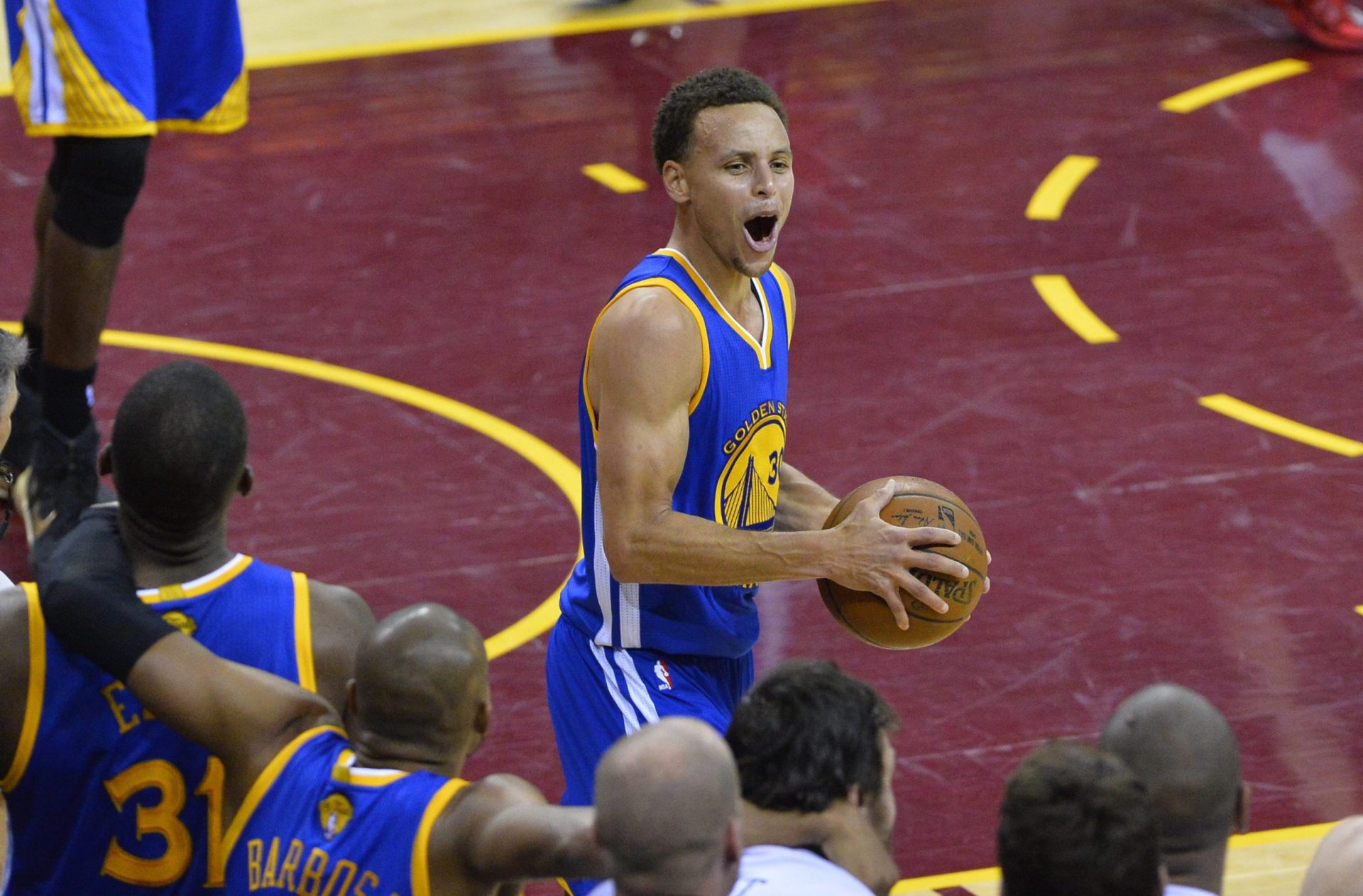 Warriors de Curry campeões da NBA