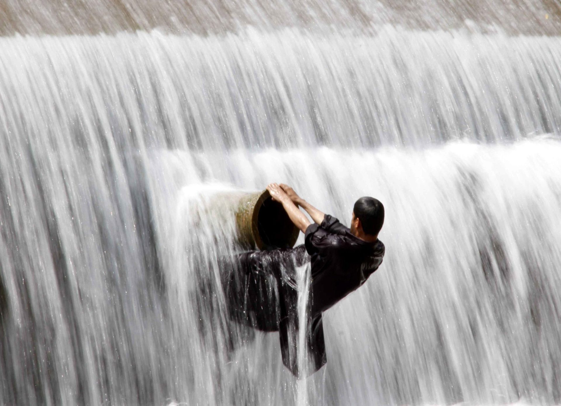 Paquistão. Onda de calor mata mais de 450 pessoas em três dias