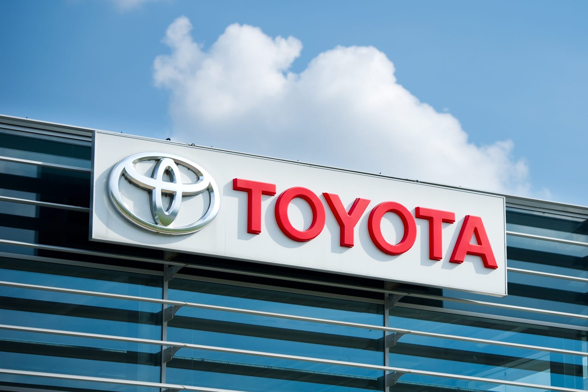 Toyota alvo de buscas no Japão