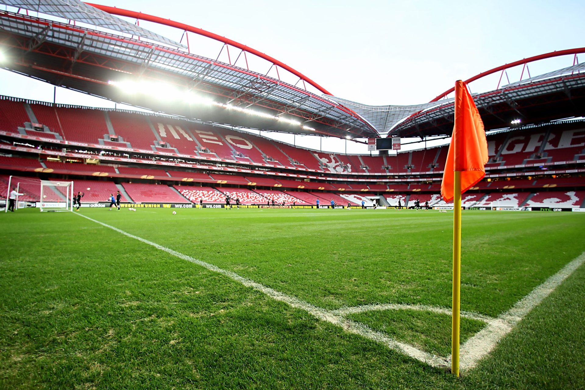 Federbet suspeita de resultado viciado no jogo Benfica-Penafiel