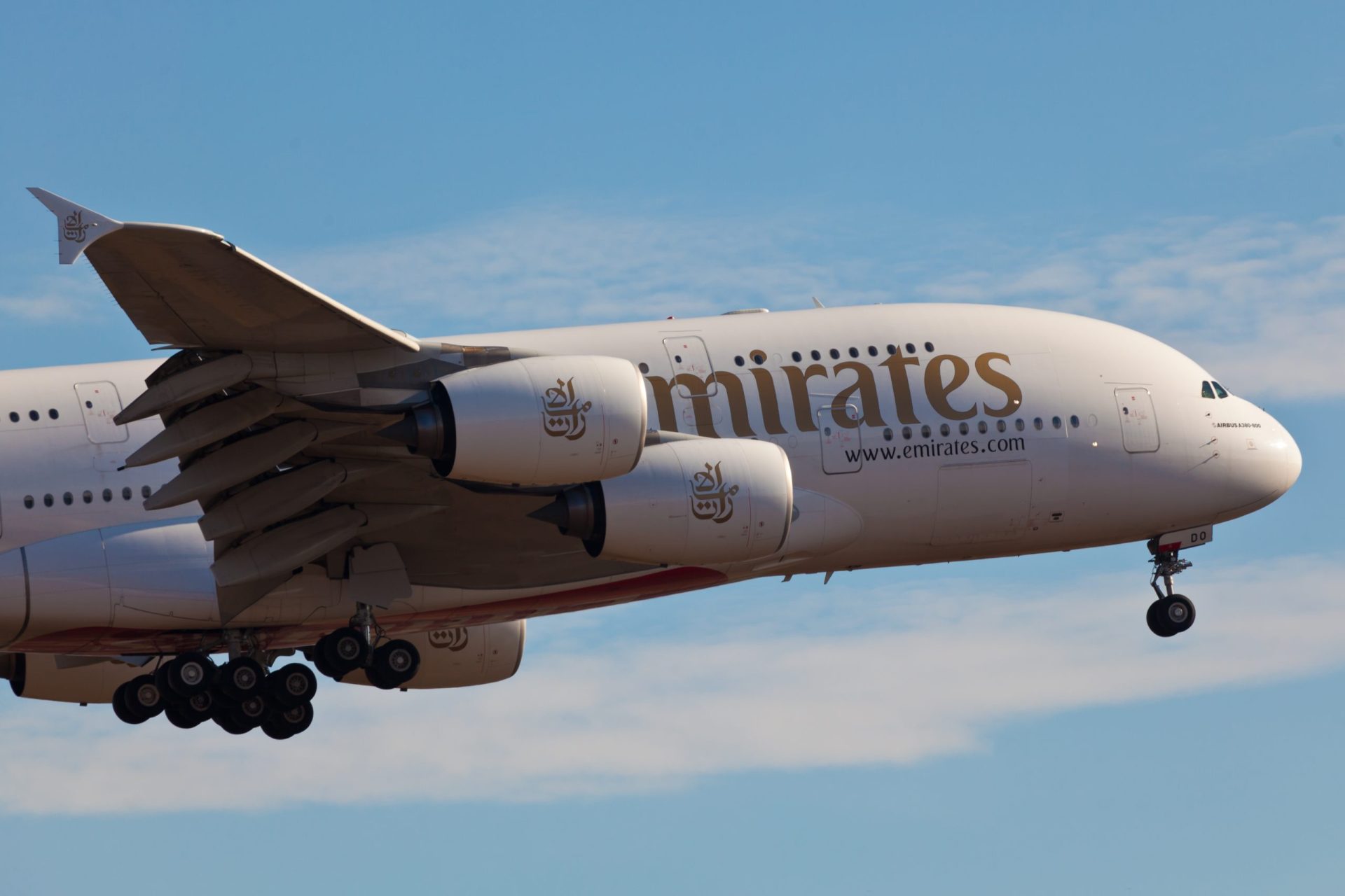A380 da Emirates aterrou de emergência no Sri Lanka